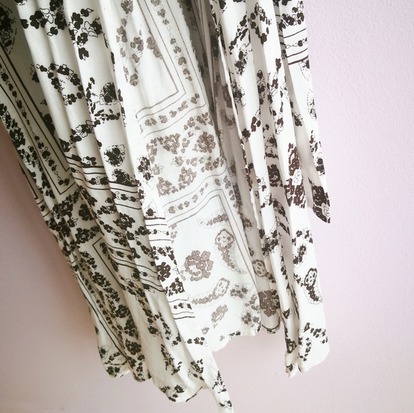 MILUMIA Boho Tie-Waist Vintage Print Maxi Dress - Picture 7 of 7